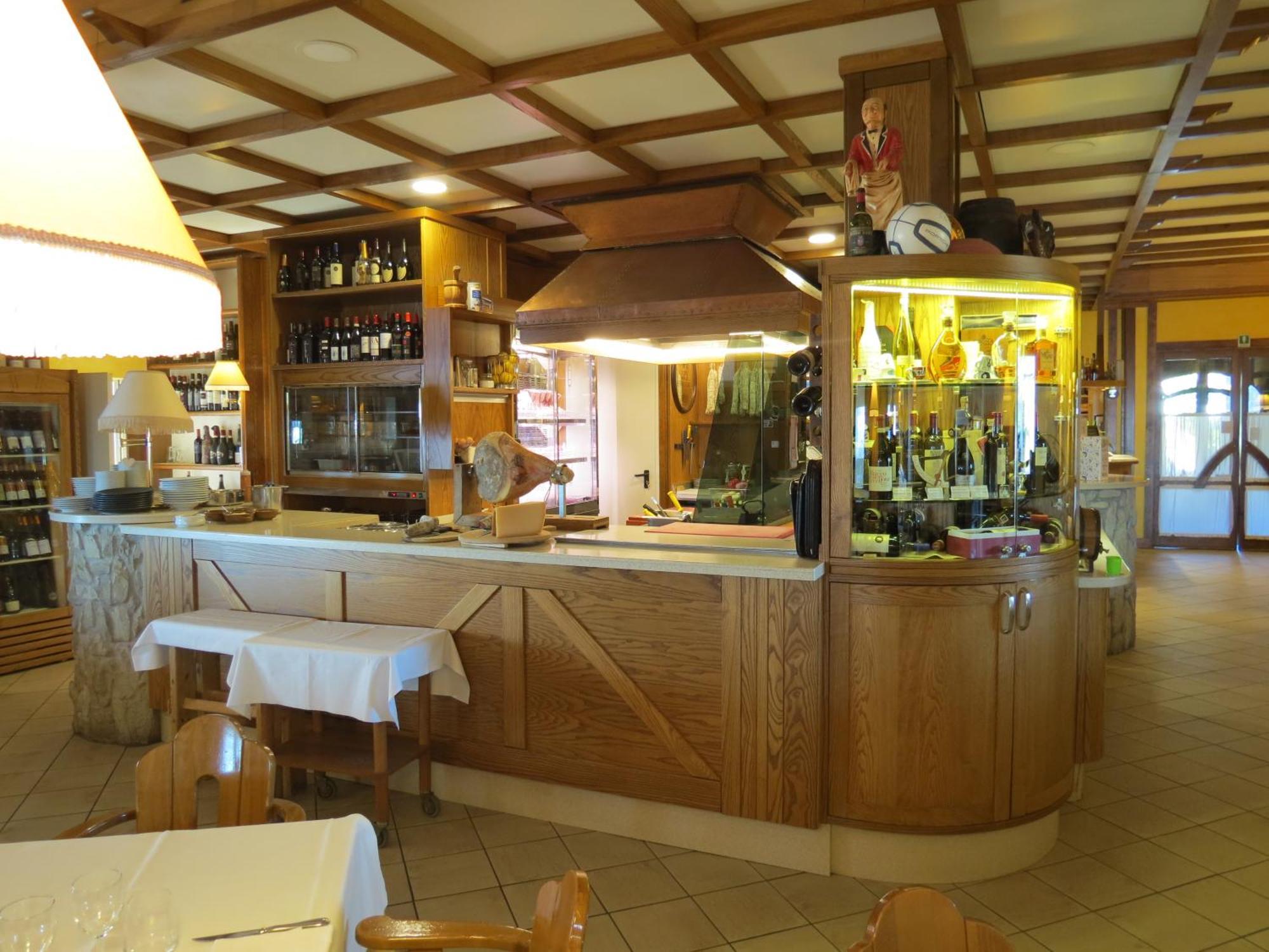 La Baita D'Oro Ristorante Residence Monteduro Εξωτερικό φωτογραφία